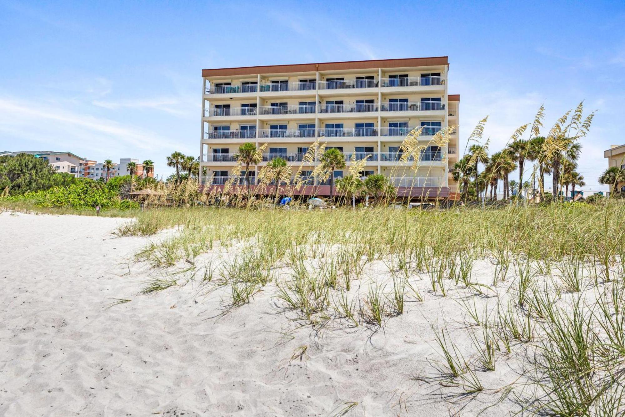 Beachfront Madeira Norte St. Pete Beach Exterior photo